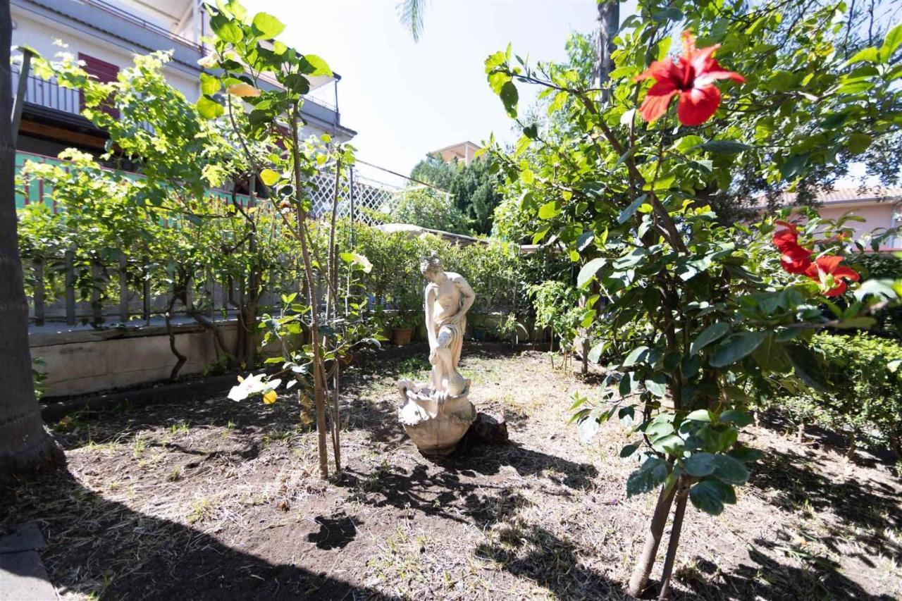 Ferienwohnung Villino Con Giardino Terrazzo E Parcheggio Privato Mascali Exterior foto
